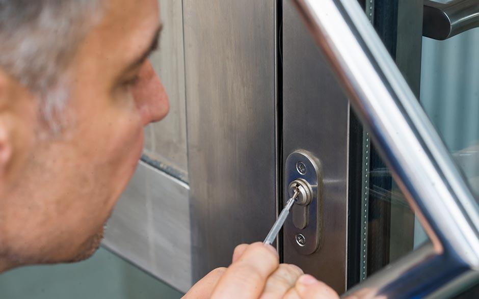 urgence serrurier ouverture de porte Versailles